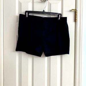 Black 4 Pocket Shorts